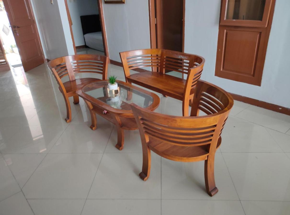 Express O 91370 Rumah Pemandangan Semeru Asli Lumajang 외부 사진